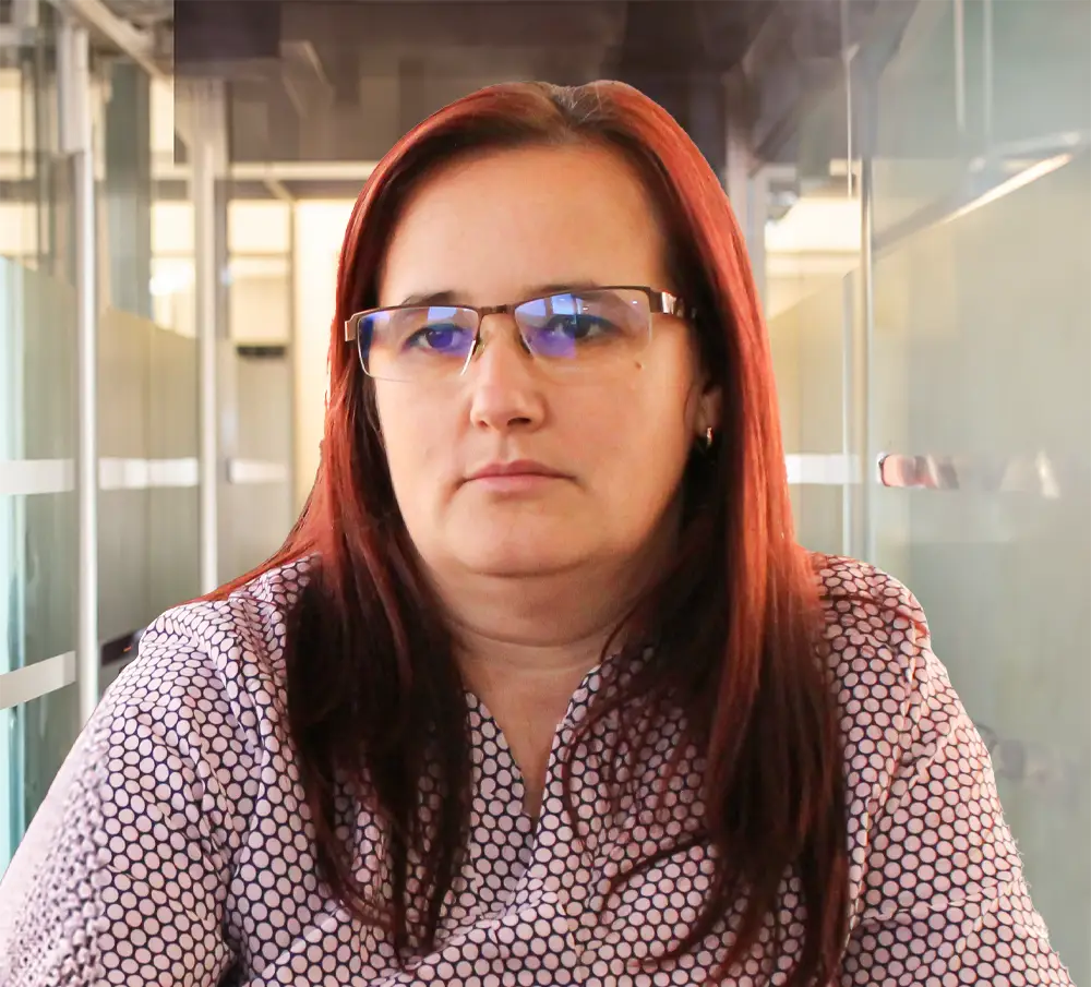 Linda se ocupa de relatii clienti pentru recupearea impozit si alocatie din Austria